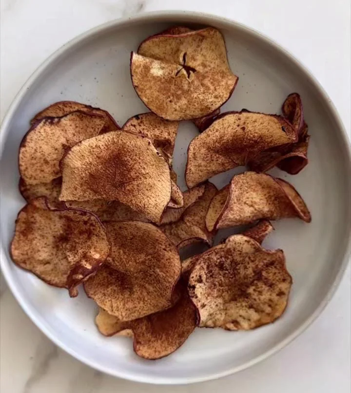 Baked Cinnamon Apple Chips