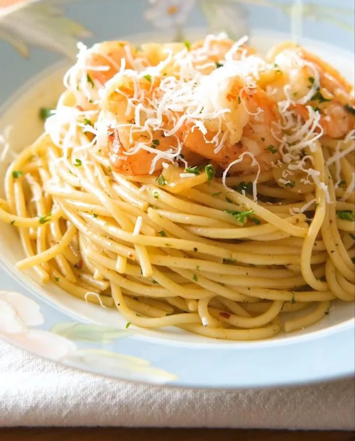 Garlic Butter Shrimp Spaghetti