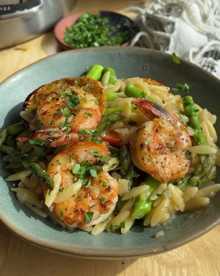 Lemon-Caper Shrimp Orzo (One-Pot)